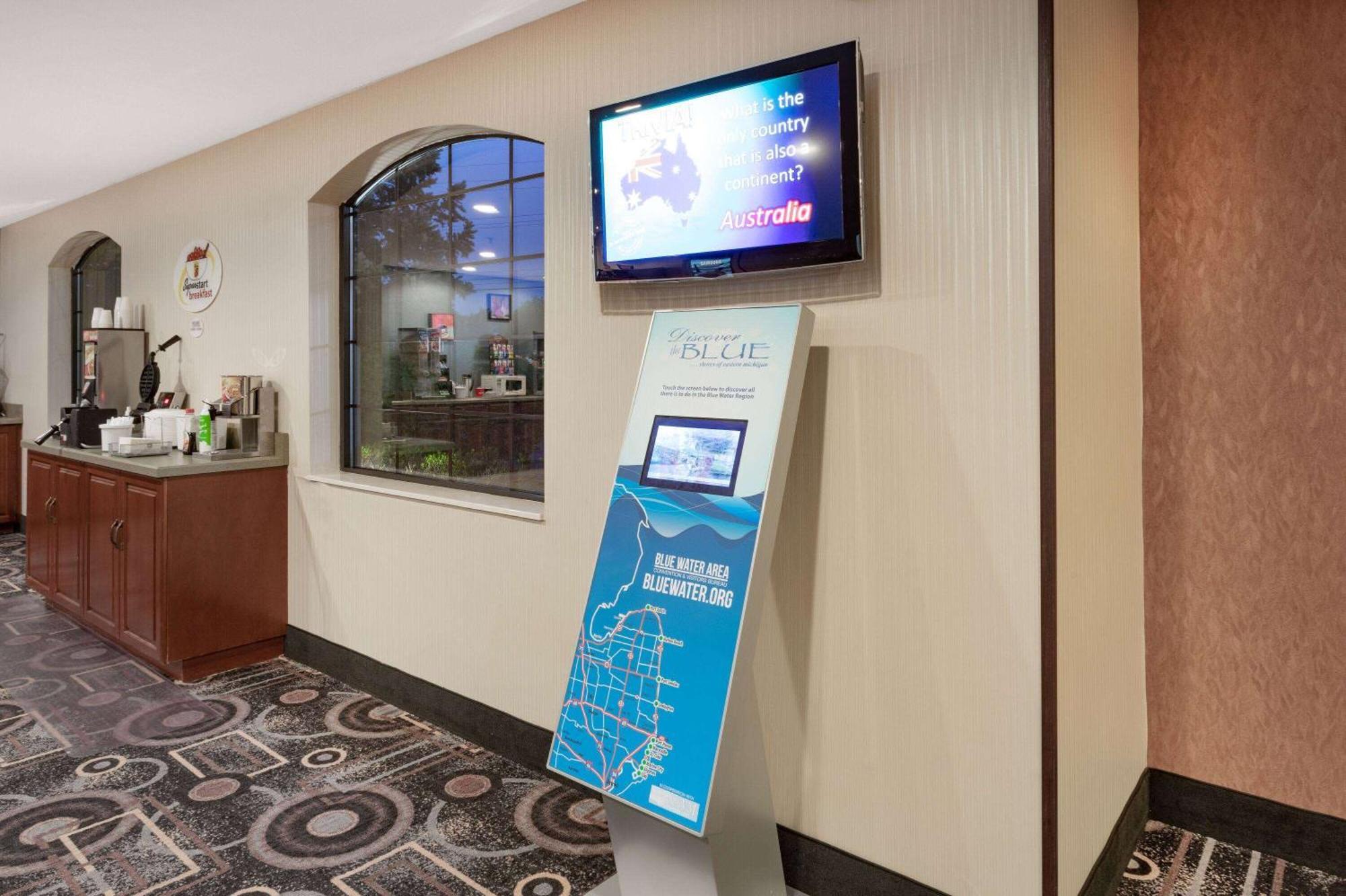 Super 8 By Wyndham Marysville/Port Huron Area Экстерьер фото