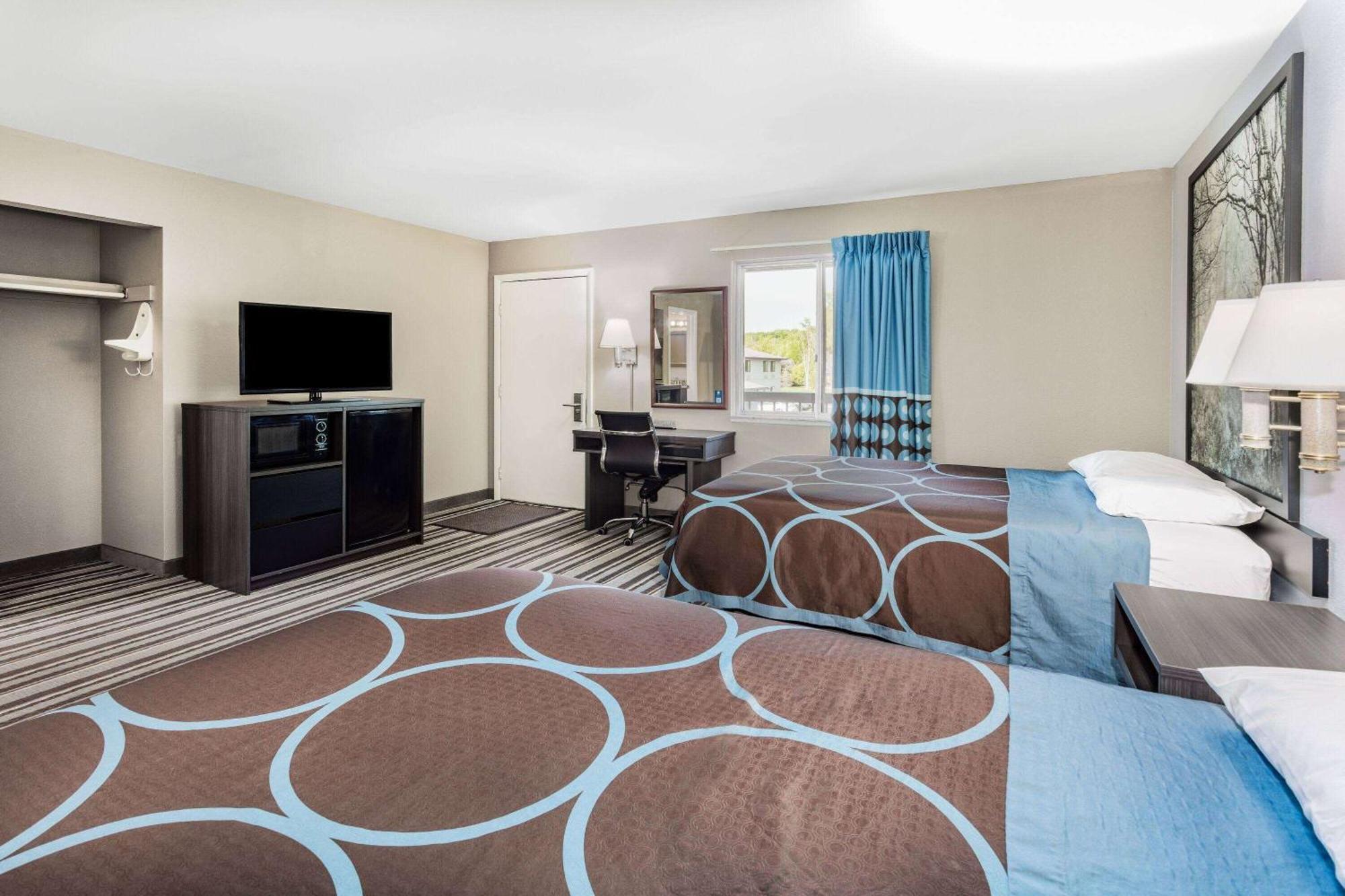 Super 8 By Wyndham Marysville/Port Huron Area Экстерьер фото